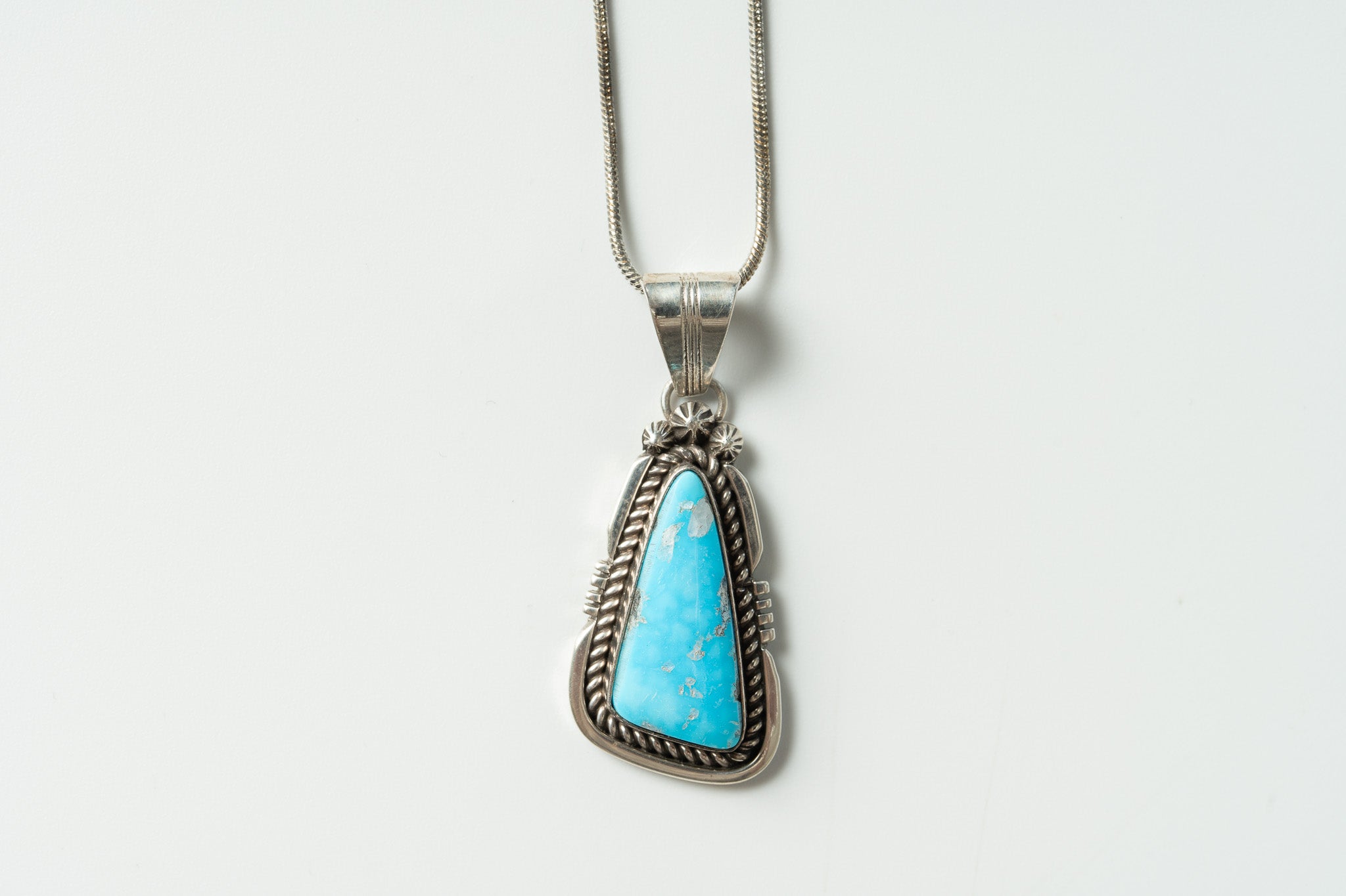 01 Pendant Kingman (Art Platero)
