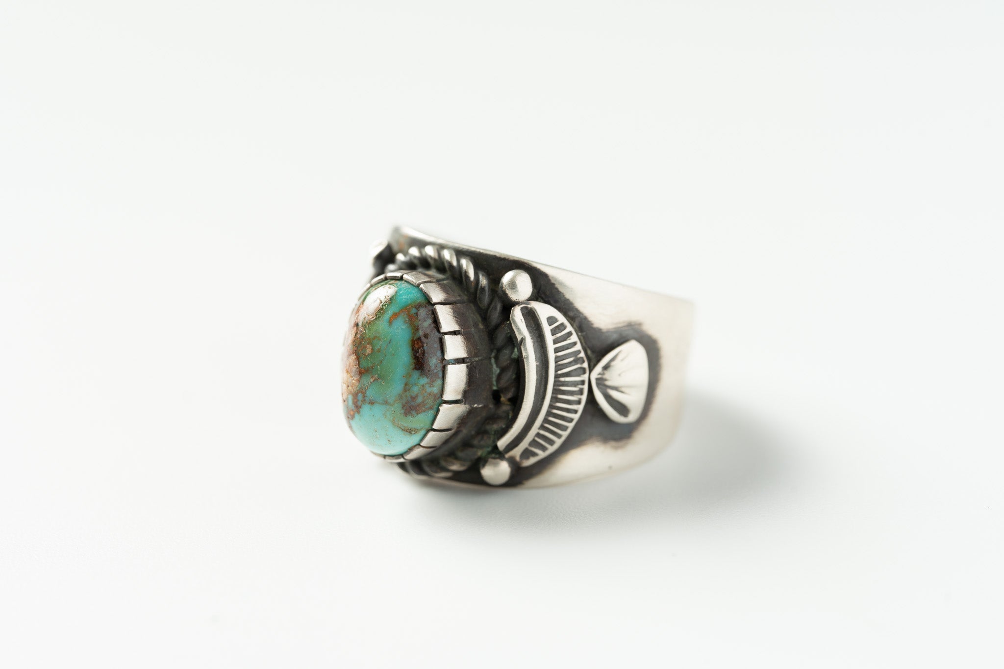 24 Rings Royston (Ben Sandoval)