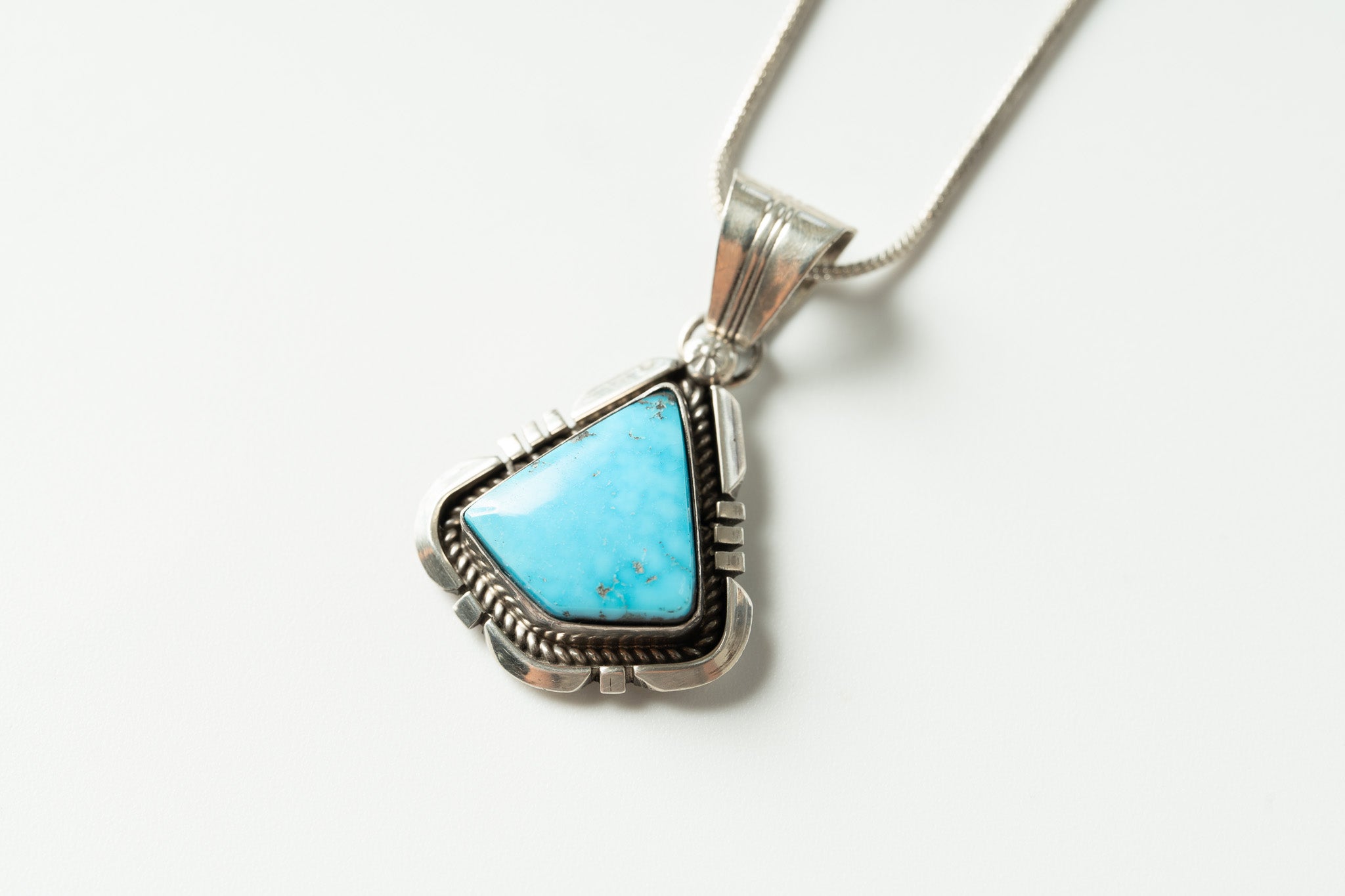 08 Pendant Kingman (Art Platero)
