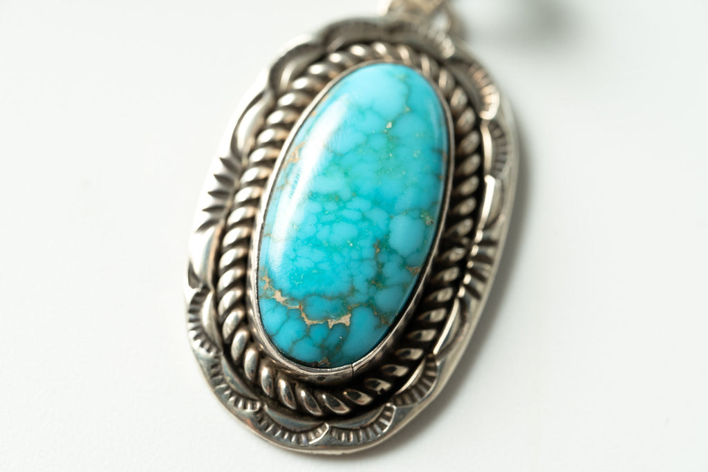 09 Pendant Lone Mountain (Art Platero)