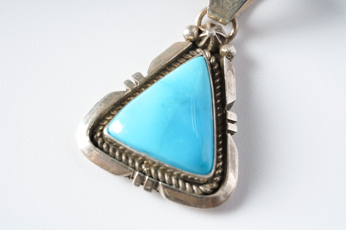 12 Pendant Sleeping Beauty (Art Platero)