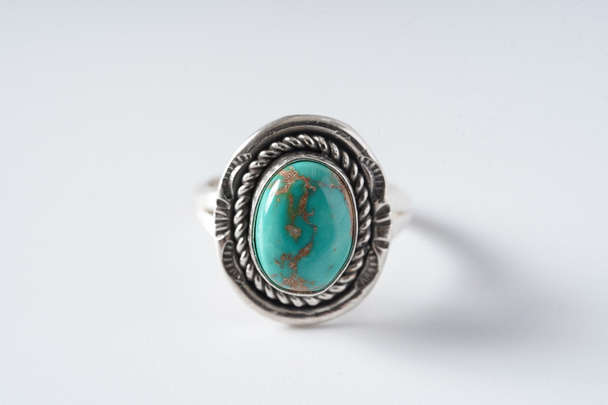 23 Rings Blue Gem (Art Platero)