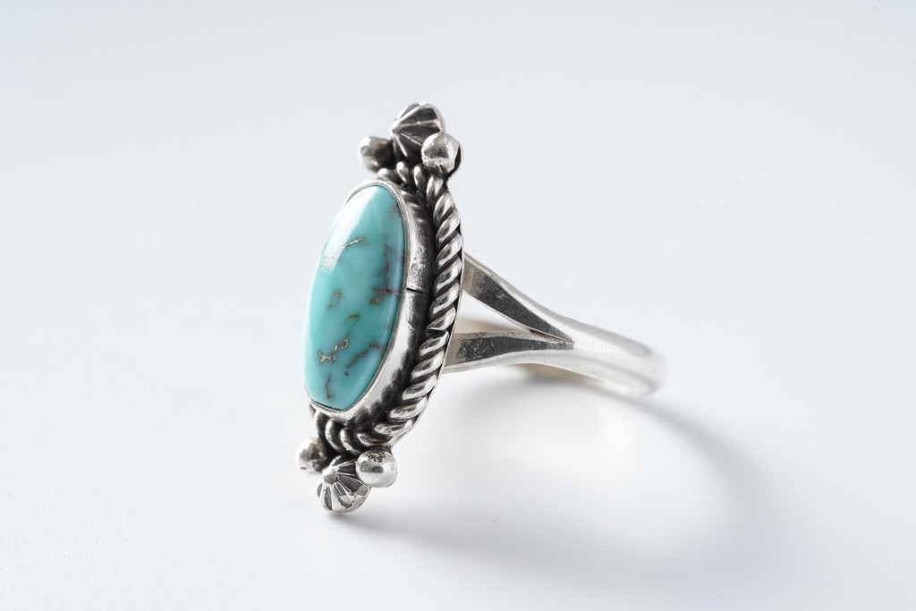 28 Rings Valley Blue (Art Platero)