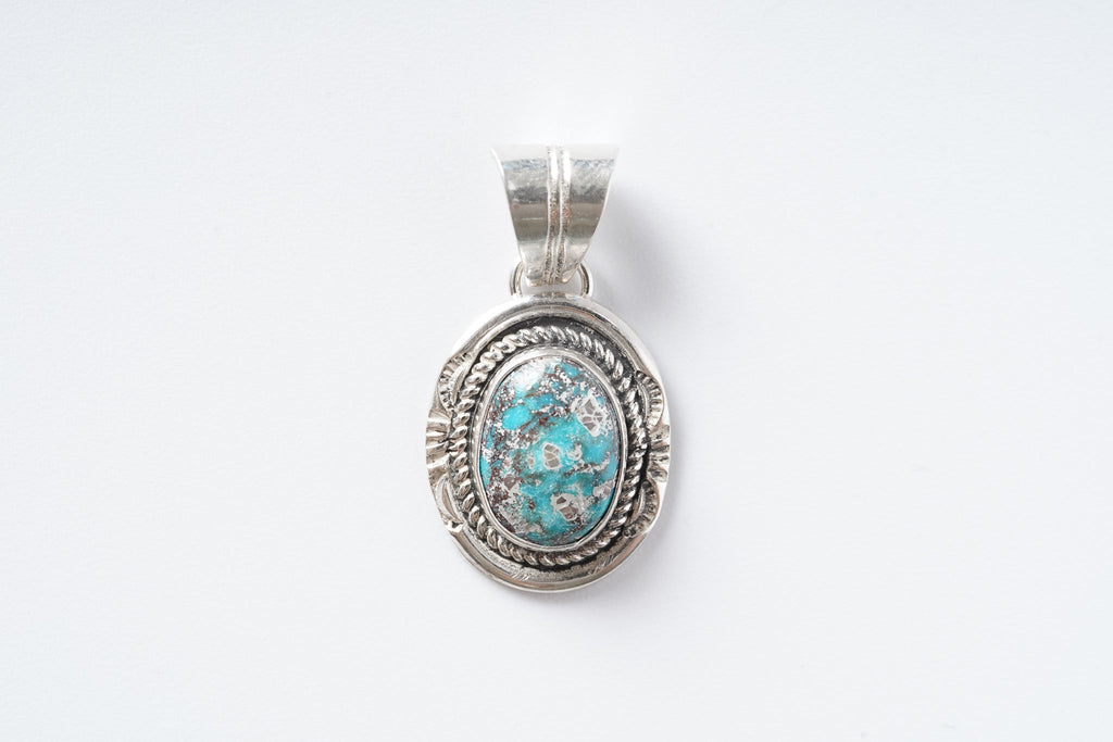 38 Pendant Bisbee (Art Platero)