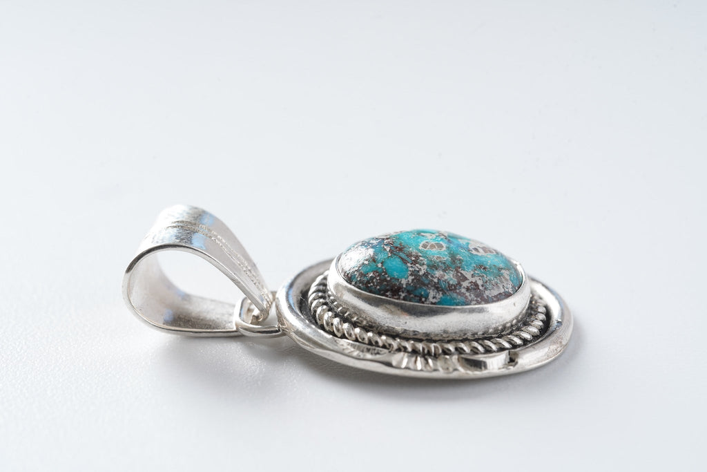38 Pendant Bisbee (Art Platero)