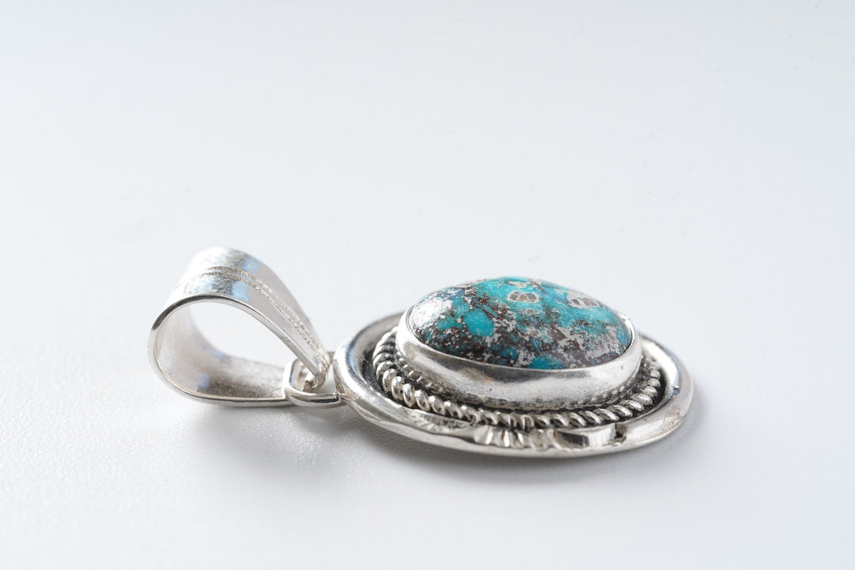 38 Pendant Bisbee (Art Platero)