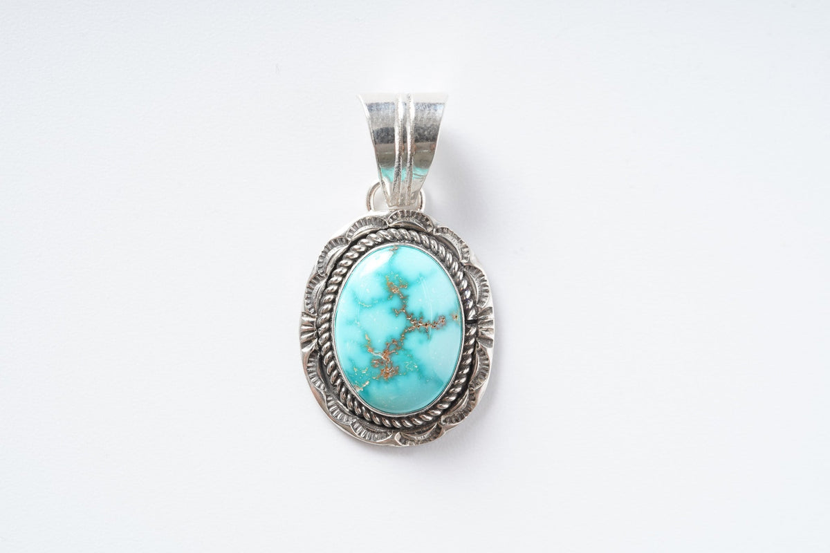 40 Pendant Turquoise Mt. (Art Platero)