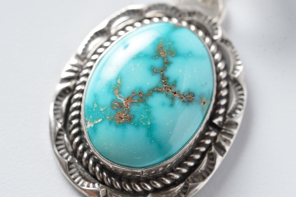 40 Pendant Turquoise Mt. (Art Platero)