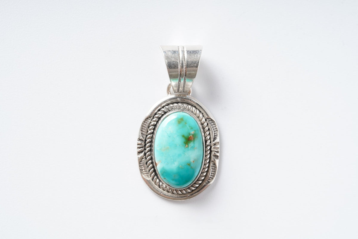 47 Pendant Blue Gem (Art Platero)