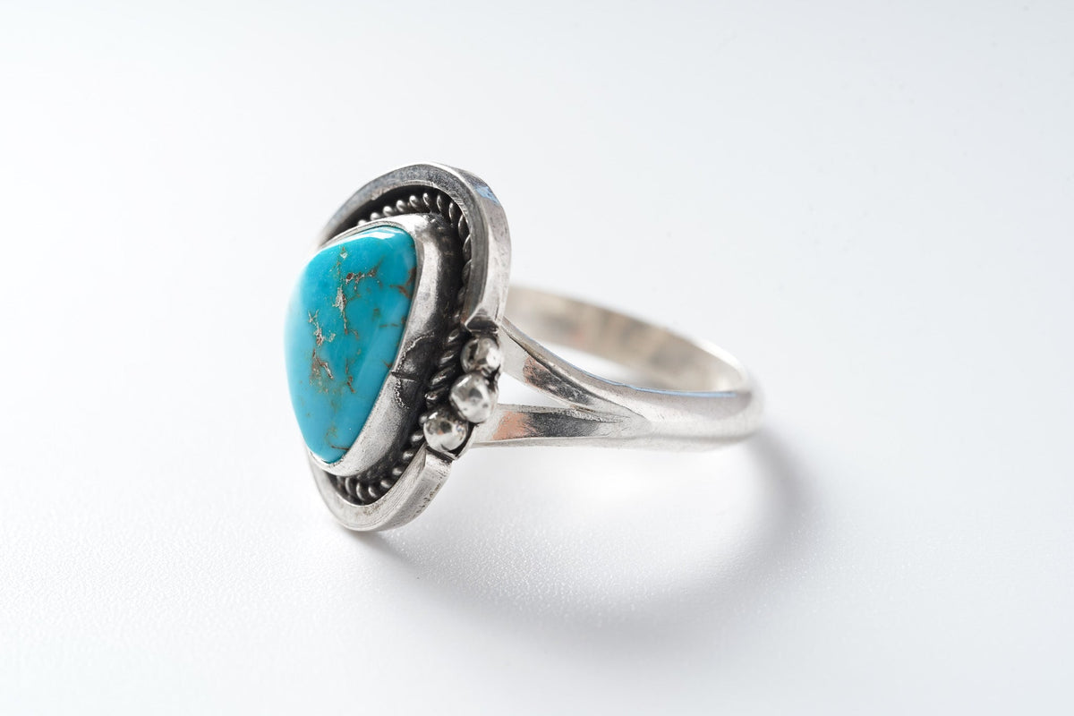 49 Rings Blue Gem (Art Platero)