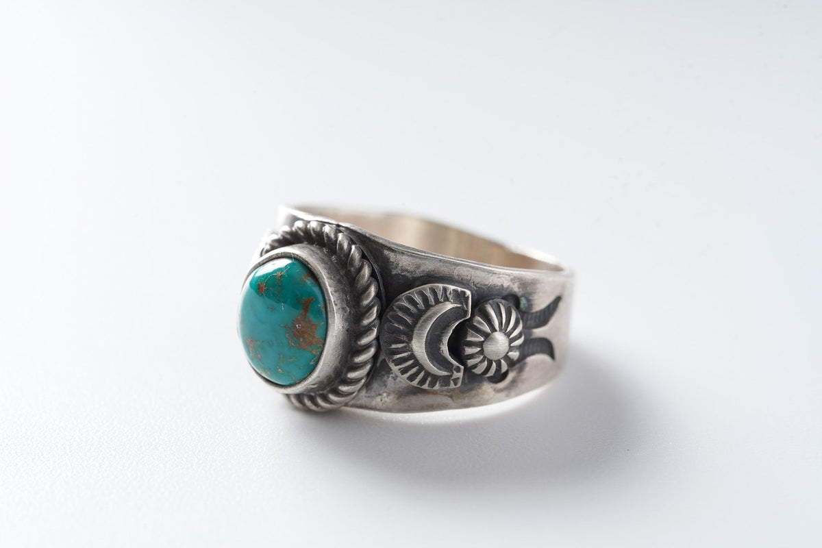 53 Rings Blue Gem (Art Platero)