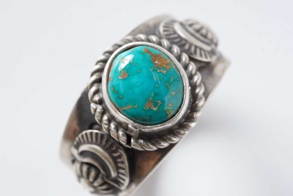 53 Rings Blue Gem (Art Platero)