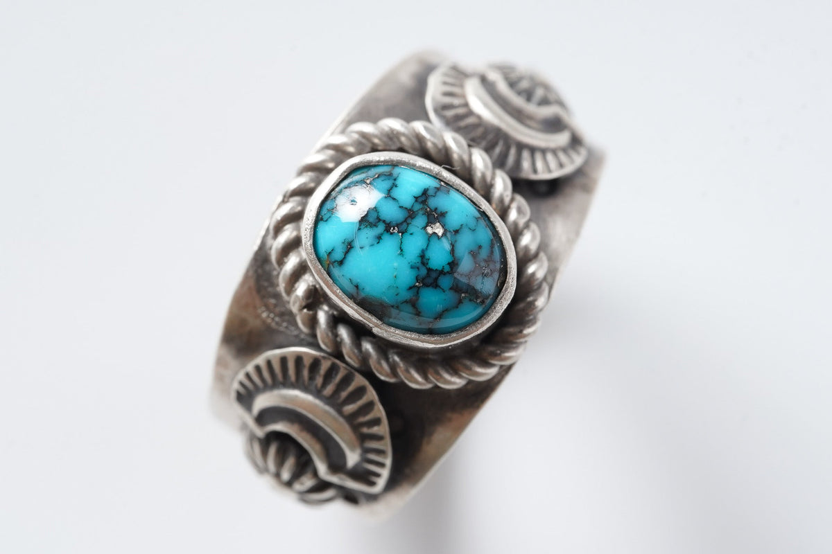 64 Rings Yungaisi (Art Platero)
