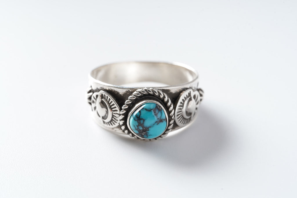 67 Rings Yungaisi (Art Platero)