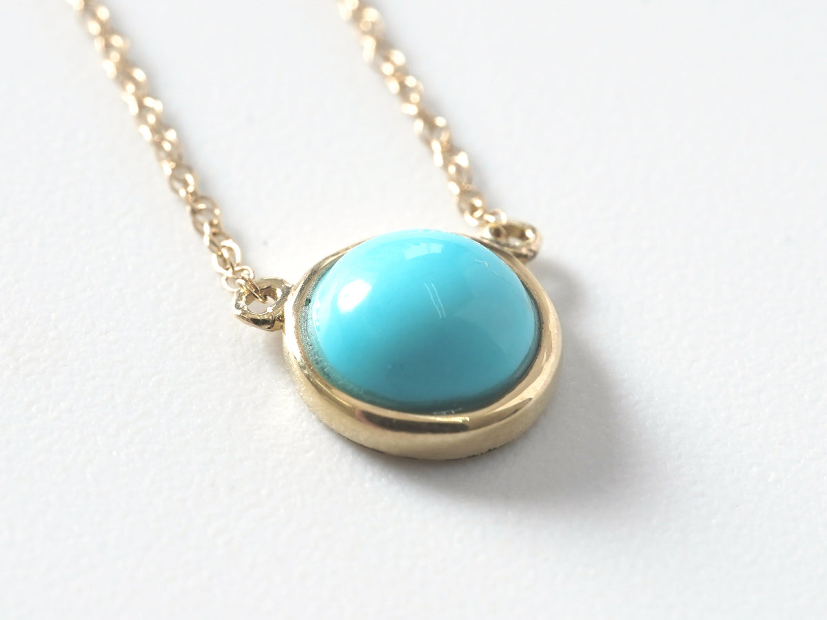 08 10kt Gold Necklace ARANCK Sleeping Beauty