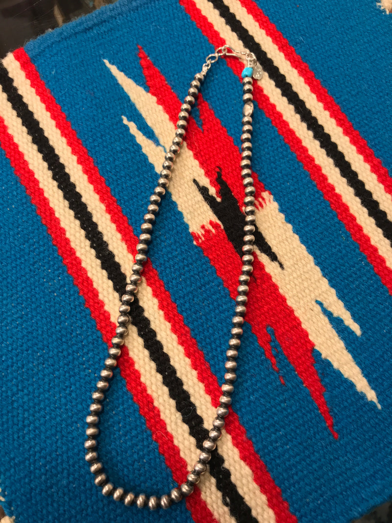 スリーピングビューティで採掘された本物のターコイズを使用したシルバーチェーン